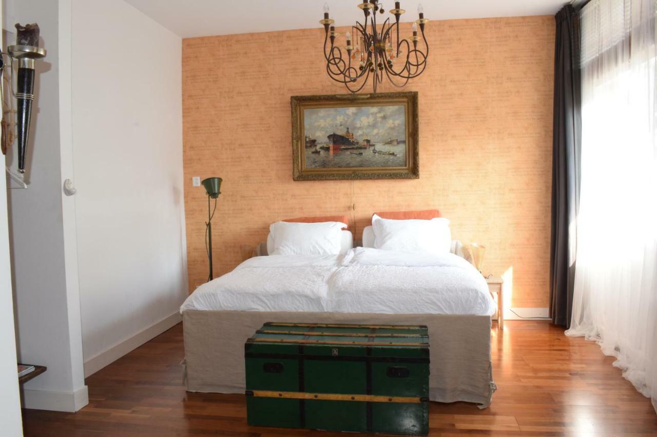 B&B Op Ut Hoekie Dordrecht Esterno foto